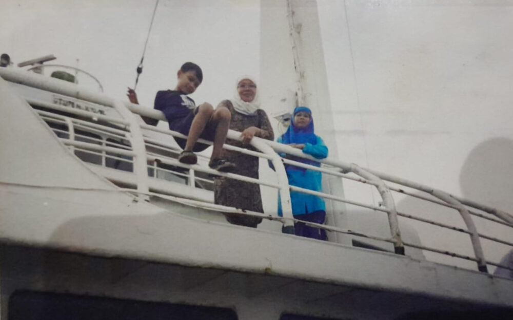 Author's trip to Lampung as a child, around 2004